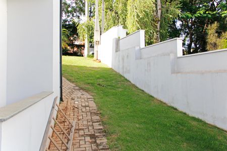 Casa de condomínio para alugar com 466m², 5 quartos e 6 vagasÁrea Externa