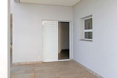 Casa de condomínio para alugar com 466m², 5 quartos e 6 vagasVaranda da Sala 2