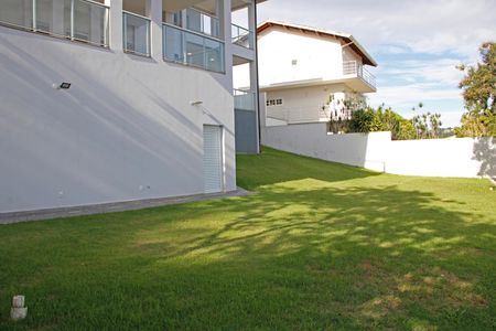 Casa de condomínio para alugar com 466m², 5 quartos e 6 vagasÁrea Externa