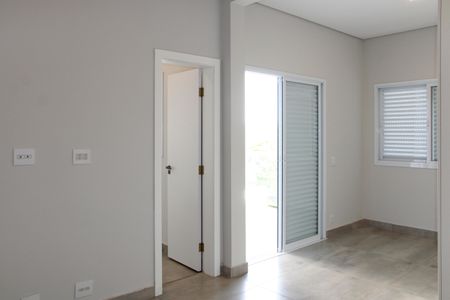 Casa de condomínio para alugar com 466m², 5 quartos e 6 vagasSemi-Suíte 3