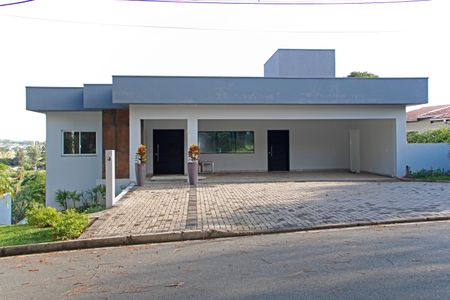 Casa de condomínio para alugar com 466m², 5 quartos e 6 vagasFachada