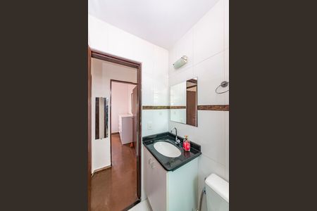 Apartamento à venda com 65m², 2 quartos e 1 vagaBanheiro Social