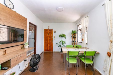Apartamento à venda com 65m², 2 quartos e 1 vagaSala