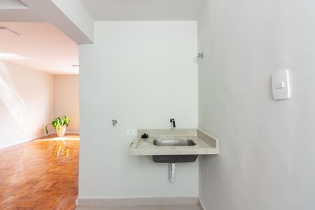 Apartamento à venda com 80m², 3 quartos e 1 vagaÁrea de Serviço 