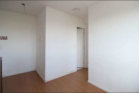 Sala de apartamento para alugar com 2 quartos, 37m² em Paraíso do Morumbi, São Paulo