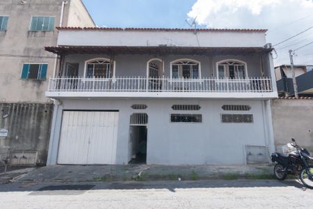 Casa para alugar com 340m², 8 quartos e 2 vagasFachada