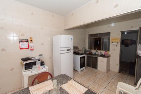 Casa para alugar com 340m², 8 quartos e 2 vagasCasa2 - Cozinha