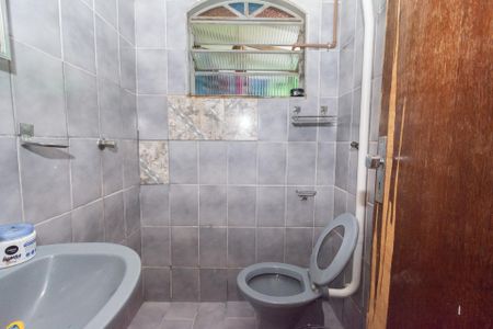 Casa para alugar com 340m², 8 quartos e 2 vagasCasa3 - Banheiro da Suíte