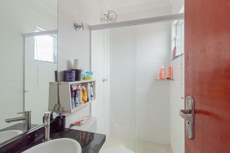 Casa de condomínio à venda com 70m², 2 quartos e 1 vagaBanheiro de Suite 1