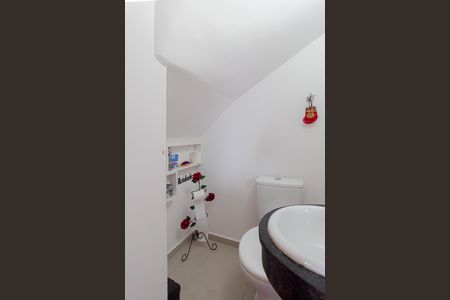 Casa de condomínio à venda com 70m², 2 quartos e 1 vagaLavabo