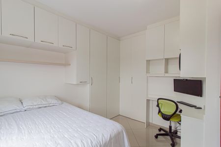 Casa de condomínio à venda com 70m², 2 quartos e 1 vagaSuite 1