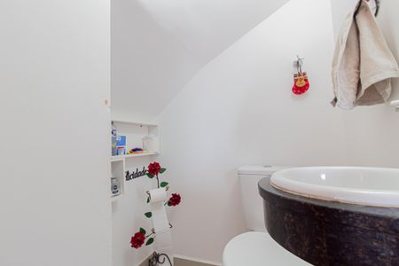 Casa de condomínio à venda com 70m², 2 quartos e 1 vagaLavabo