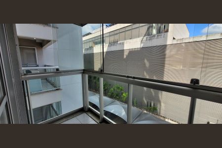 varanda da sala  de apartamento à venda com 1 quarto, 57m² em Parque das Industrias, Betim