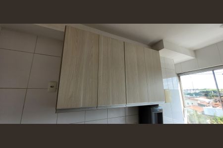 Apartamento à venda com 57m², 1 quarto e 1 vagaarmário cozinha 