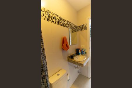 Casa de condomínio à venda com 247m², 4 quartos e 2 vagas