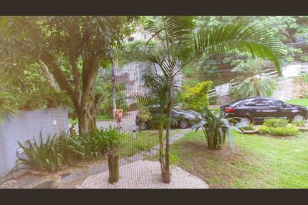 Casa de condomínio à venda com 247m², 4 quartos e 2 vagas