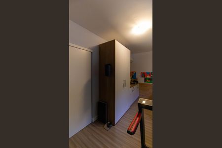 Casa de condomínio à venda com 247m², 4 quartos e 2 vagas