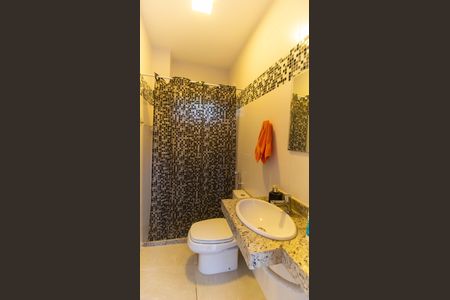 Casa de condomínio à venda com 247m², 4 quartos e 2 vagas