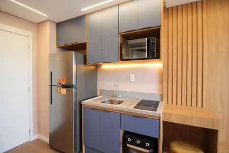 Studio para alugar com 28m², 1 quarto e sem vaga Studio para alugar com 28m², 1 quarto e sem vagaBanheiro