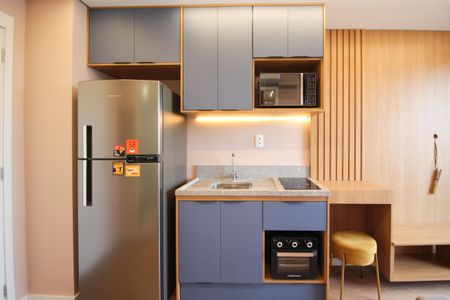 Studio para alugar com 28m², 1 quarto e sem vaga Studio para alugar com 28m², 1 quarto e sem vagaBanheiro