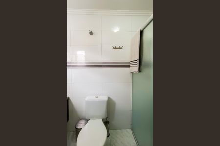 Casa de condomínio à venda com 73m², 2 quartos e 2 vagasBanheiro da Suíte 1