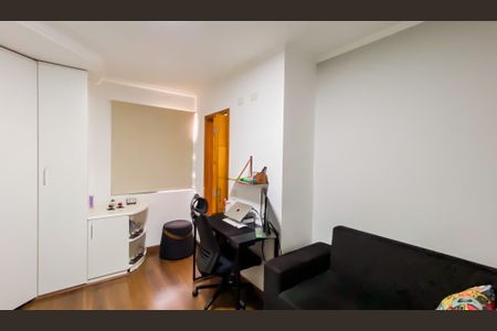 Suite 1 de casa de condomínio à venda com 2 quartos, 73m² em Parque Boturussu, São Paulo