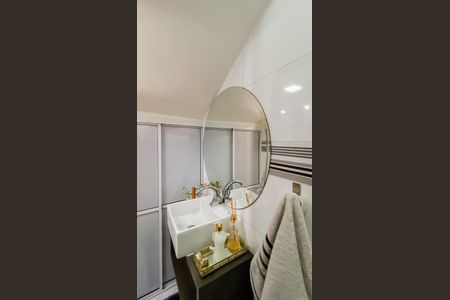 Casa de condomínio à venda com 73m², 2 quartos e 2 vagasLavabo