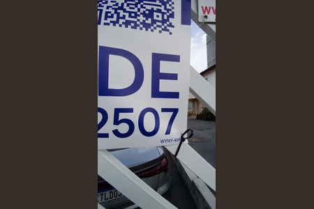 Casa de condomínio à venda com 73m², 2 quartos e 2 vagasPlaca