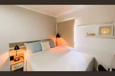 Casa de condomínio à venda com 73m², 2 quartos e 2 vagasSuite 2