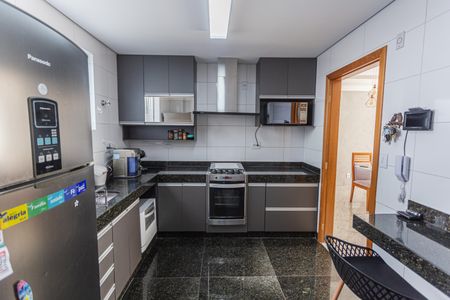 Apartamento à venda com 170m², 3 quartos e 3 vagasCozinha
