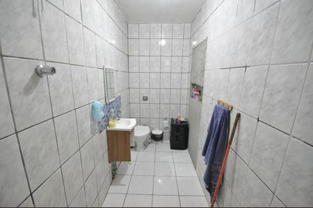 Casa à venda com 260m², 3 quartos e 1 vagaBanheiro 2