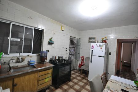 Casa à venda com 260m², 3 quartos e 1 vagaCozinha 2