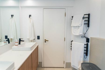 Apartamento à venda com 420m², 4 quartos e 4 vagasBanheiro da Suíte 1