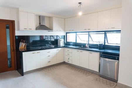 Apartamento à venda com 420m², 4 quartos e 4 vagasCozinha