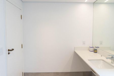 Apartamento à venda com 420m², 4 quartos e 4 vagasBanheiro Social