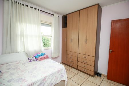 Apartamento para alugar com 69m², 2 quartos e 1 vaga