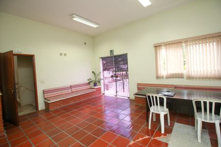 Apartamento para alugar com 69m², 2 quartos e 1 vaga