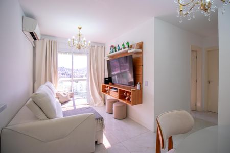 Sala de apartamento para alugar com 2 quartos, 70m² em Bonsucesso, Rio de Janeiro