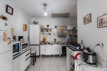 Casa para alugar com 180m², 2 quartos e 2 vagasCozinha