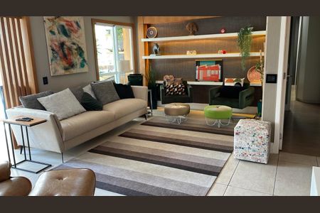 Apartamento à venda com 165m², 3 quartos e 3 vagasFoto 03