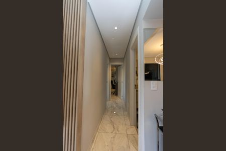 Apartamento à venda com 70m², 2 quartos e 2 vagas Apartamento à venda com 70m², 2 quartos e 2 vagasCorredor