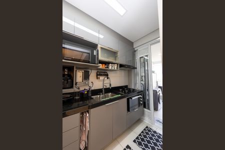 Apartamento à venda com 70m², 2 quartos e 2 vagas Apartamento à venda com 70m², 2 quartos e 2 vagasCozinha