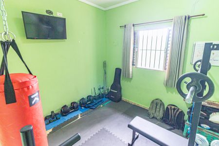 Casa à venda com 240m², 3 quartos e 3 vagas Casa à venda com 240m², 3 quartos e 3 vagasQuarto 2