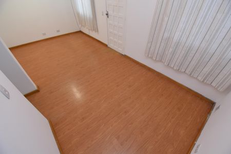 Casa para alugar com 80m², 3 quartos e 3 vagasSala