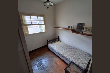 Foto 14 de casa à venda com 3 quartos, 160m² em Vila Romano, São Paulo