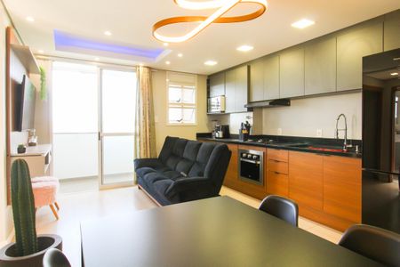 Apartamento para alugar com 52m², 2 quartos e 1 vaga Apartamento para alugar com 52m², 2 quartos e 1 vagaSala/Cozinha