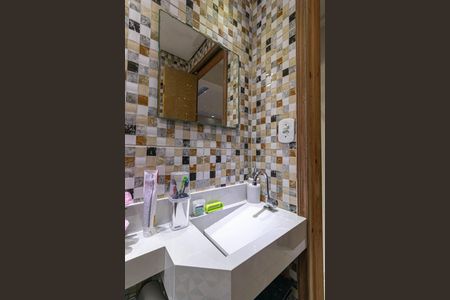 Apartamento à venda com 50m², 2 quartos e 1 vaga Apartamento à venda com 50m², 2 quartos e 1 vagaBanheiro