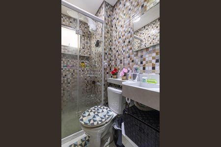 Apartamento à venda com 50m², 2 quartos e 1 vaga Apartamento à venda com 50m², 2 quartos e 1 vagaBanheiro