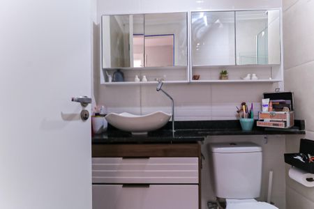 Apartamento para alugar com 48m², 2 quartos e sem vagaBanheiro