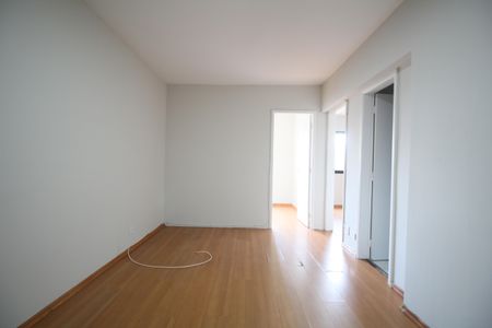 Sala de apartamento para alugar com 2 quartos, 51m² em Vila Sonia, São Paulo